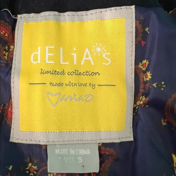 dELIA’S Wool Coat with Faux Fur hood - Picture 11 of 13